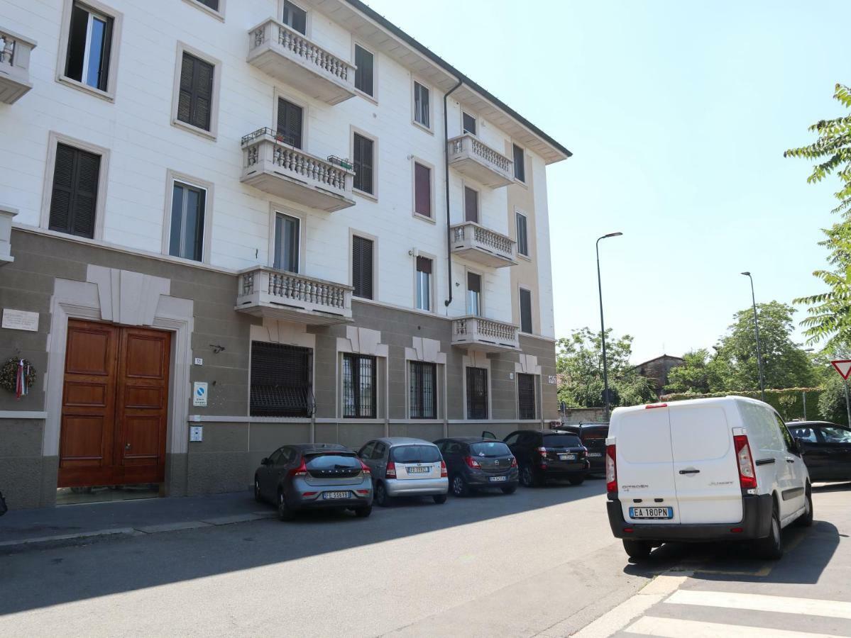 Paki Home Nel Cuore Dei Navigli Di Milano Exterior photo