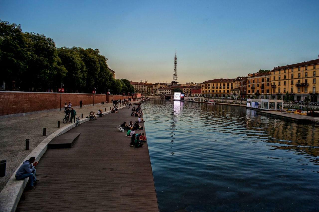 Paki Home Nel Cuore Dei Navigli Di Milano Exterior photo