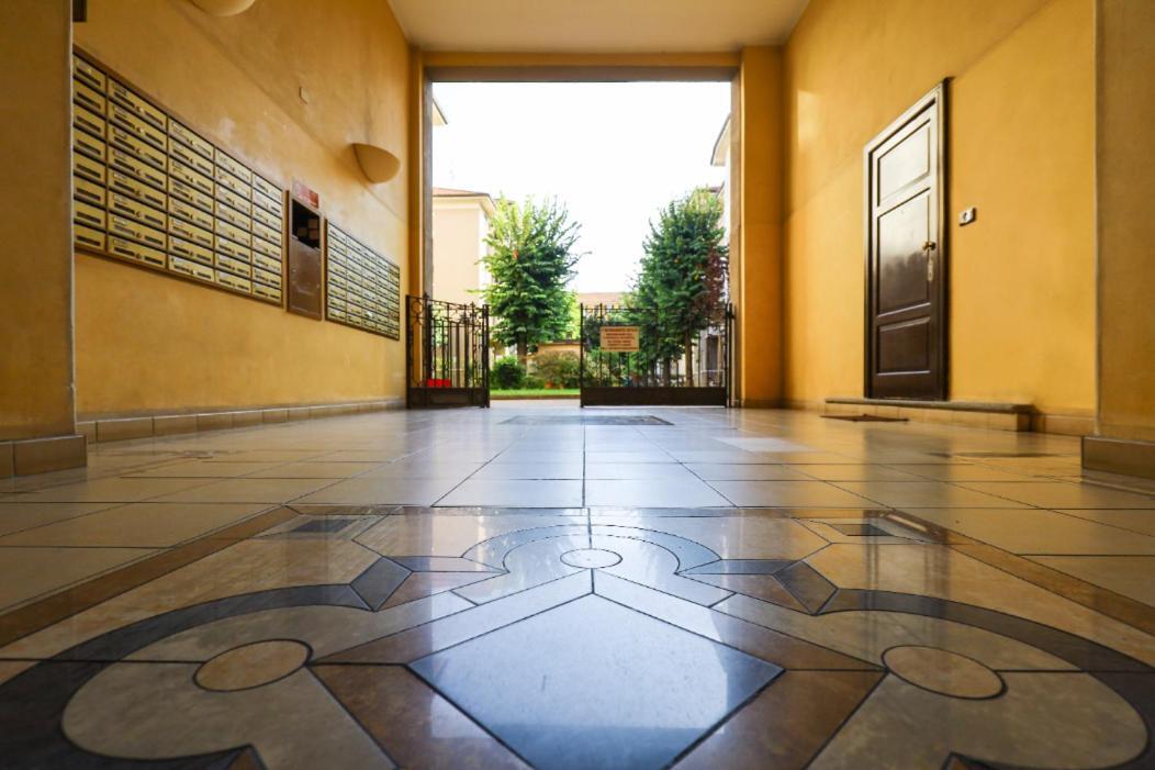Paki Home Nel Cuore Dei Navigli Di Milano Exterior photo